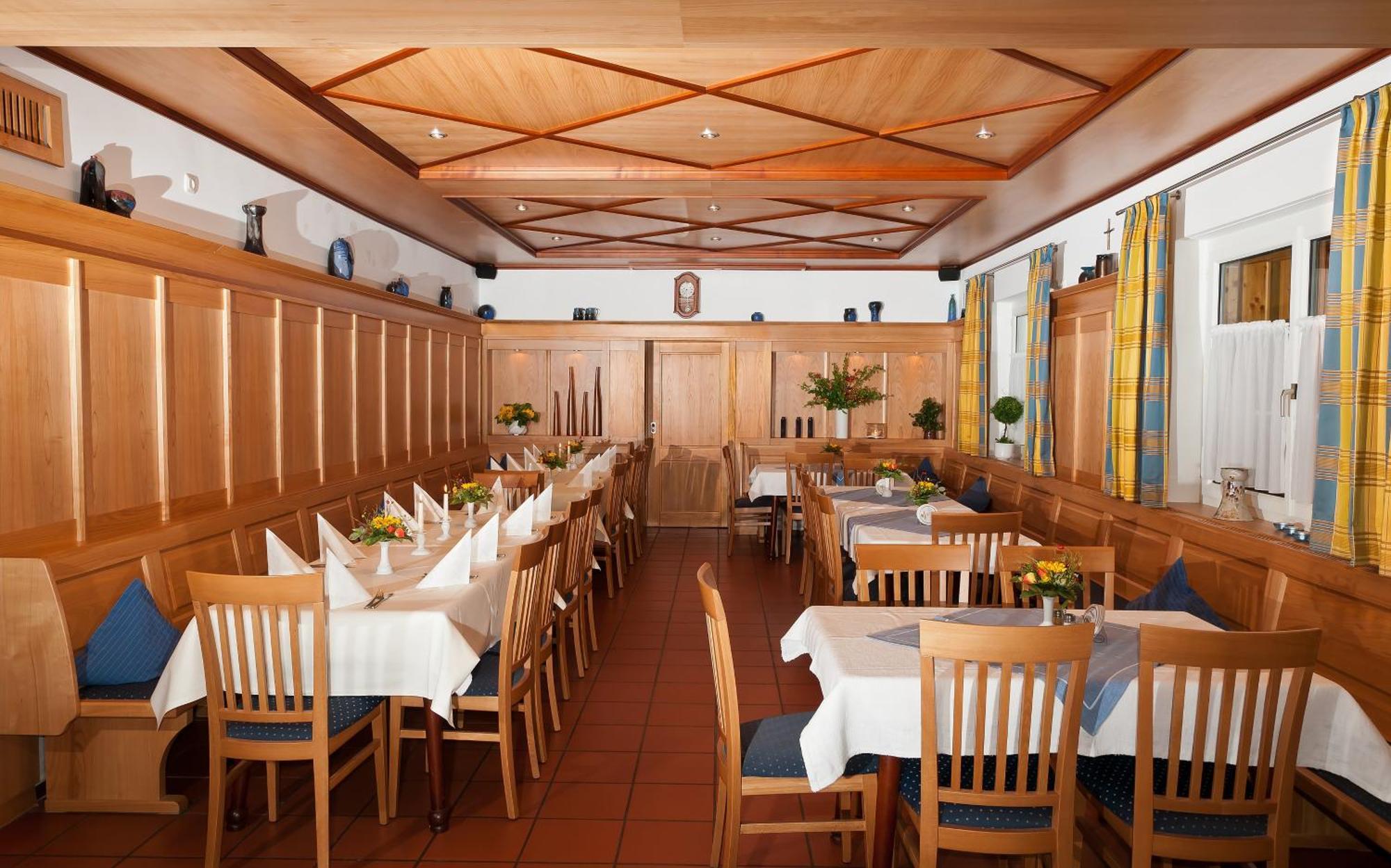 Hotel Gasthof Stocker Obertraubling Kültér fotó