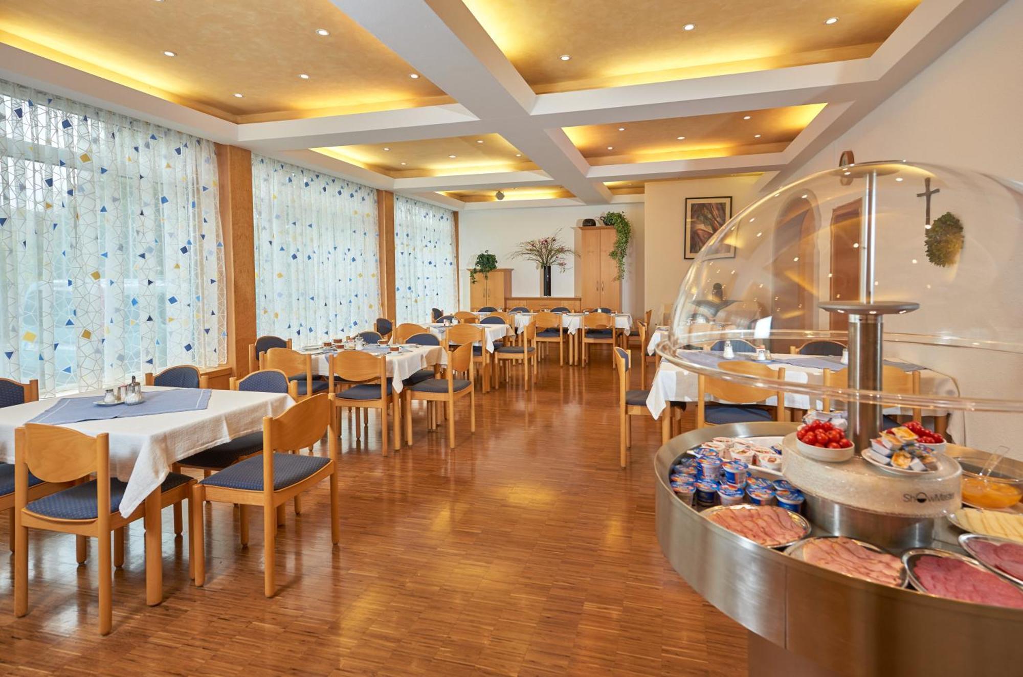Hotel Gasthof Stocker Obertraubling Kültér fotó