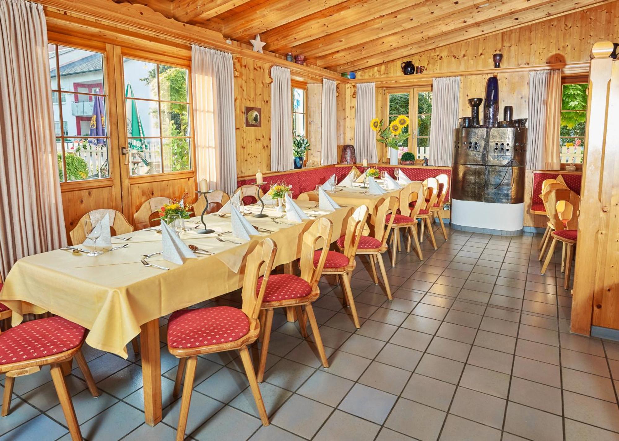 Hotel Gasthof Stocker Obertraubling Kültér fotó