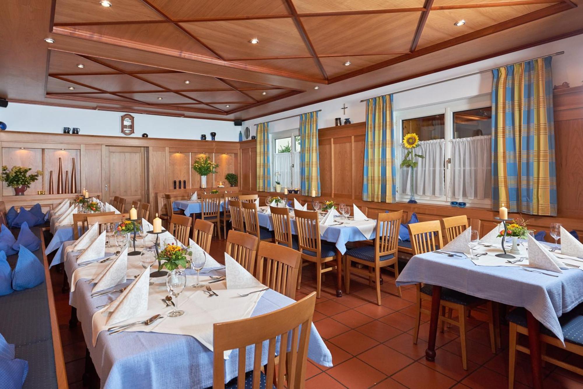 Hotel Gasthof Stocker Obertraubling Kültér fotó