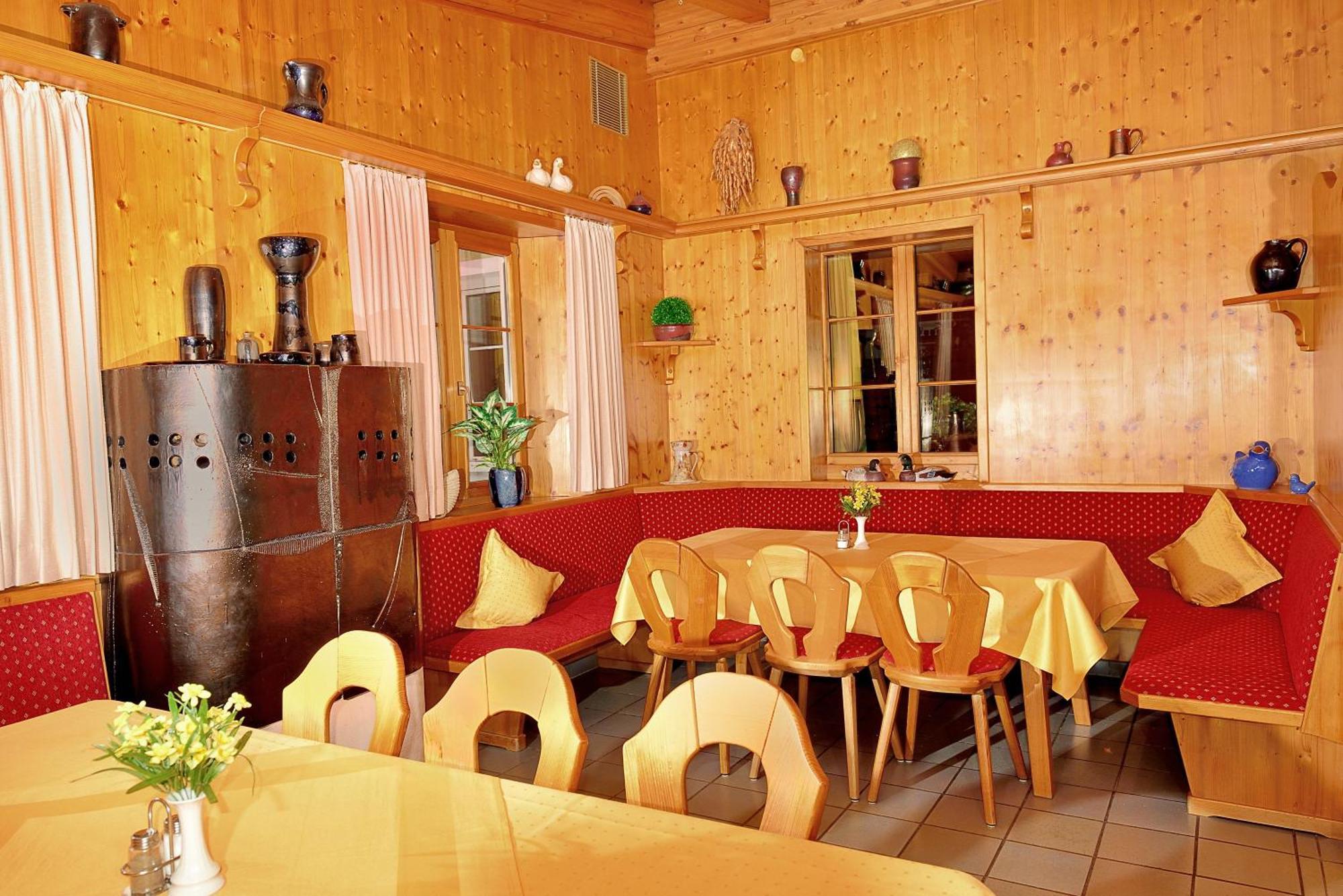 Hotel Gasthof Stocker Obertraubling Kültér fotó