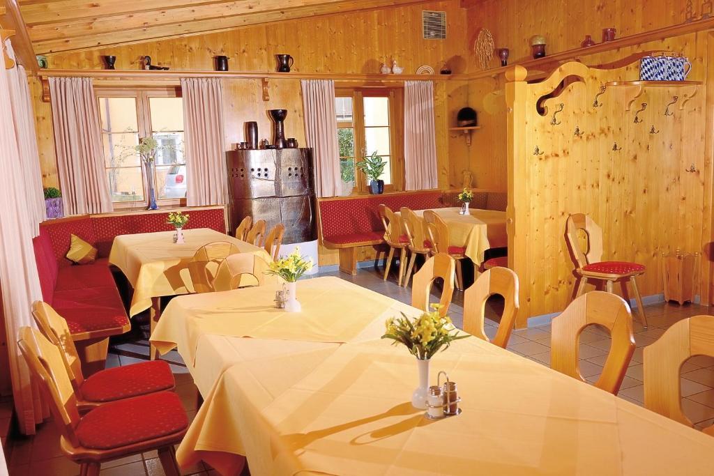 Hotel Gasthof Stocker Obertraubling Kültér fotó